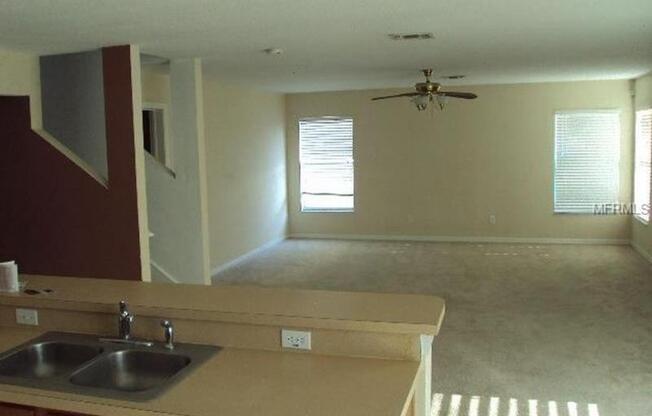 13828 CHIHULY CT