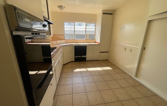Studio, 1 bath, 400 sqft, $1,599, Unit 104
