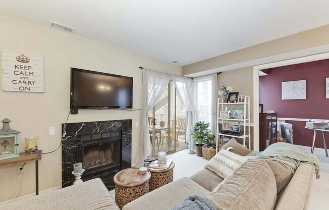 2813 S Woodrow Street  Unit E