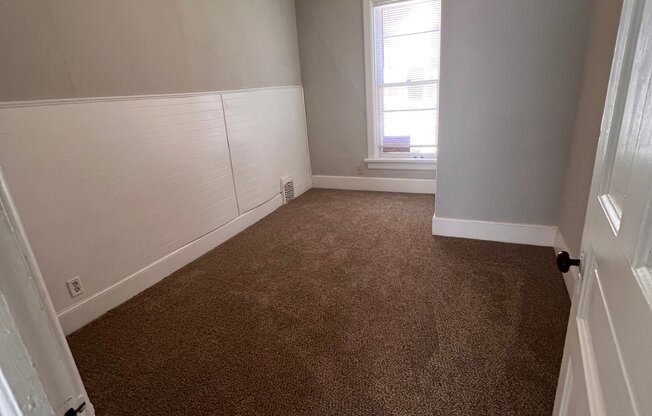 609 613 N 64 ST
