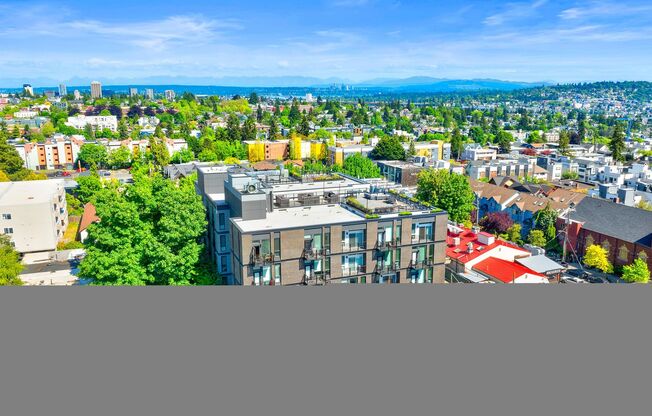 2 beds, 1 bath, 626 sqft, $2,750, Unit 217