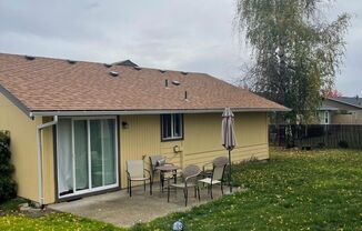 2 beds, 1 bath, $1,695