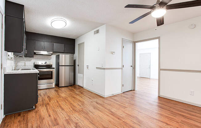 Kitchen Appliances at Retreat at St. Andrews, South Carolina, 29210