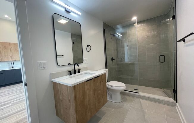 Studio, 1 bath, 415 sqft, $1,650, Unit 307