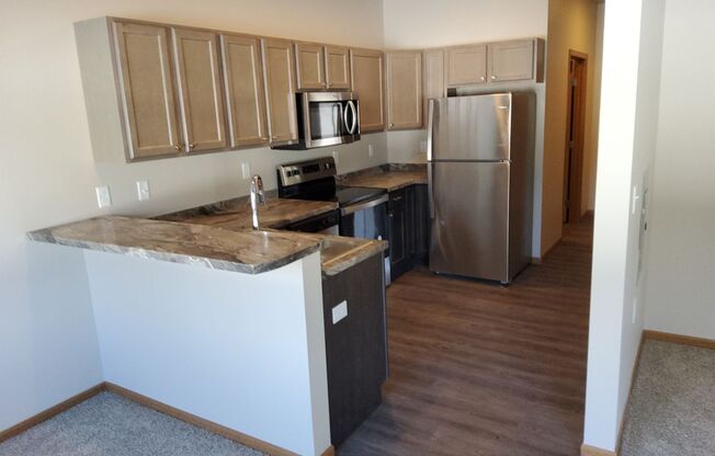 Studio, 1 bath, 529 sqft, $785, Unit 216