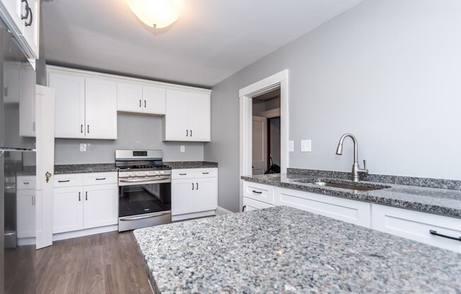 1087 MAIN ST