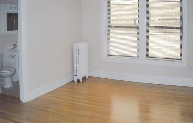 Studio, 1 bath, 445 sqft, $1,535, Unit 514-206
