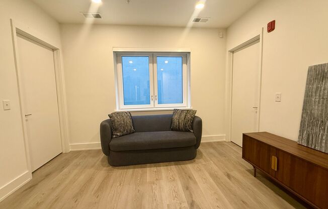 2 beds, 2 baths, 701 sqft, $2,199, Unit 002