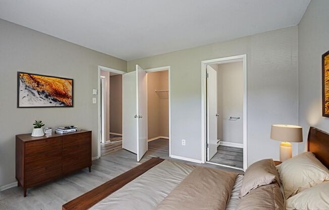 2 beds, 1.5 baths, 950 sqft, $1,399, Unit 6371 - 73