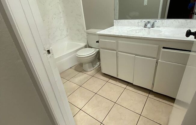 1356 W Stoneridge Ct