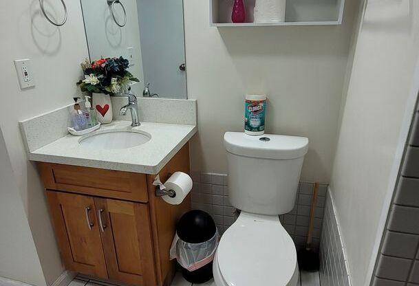 Studio, 1 bath, $1,800, Unit # 211