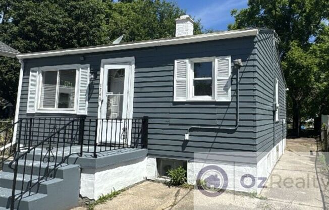 2 beds, 1 bath, 648 sqft, $975