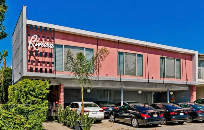 1035 N Sierra Bonita Residences