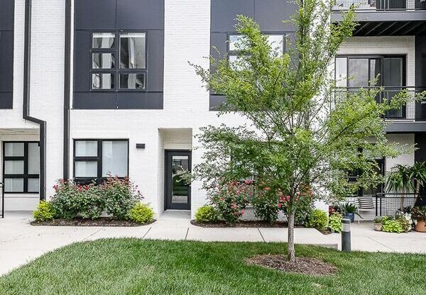 542 SOUTHGATE AVE