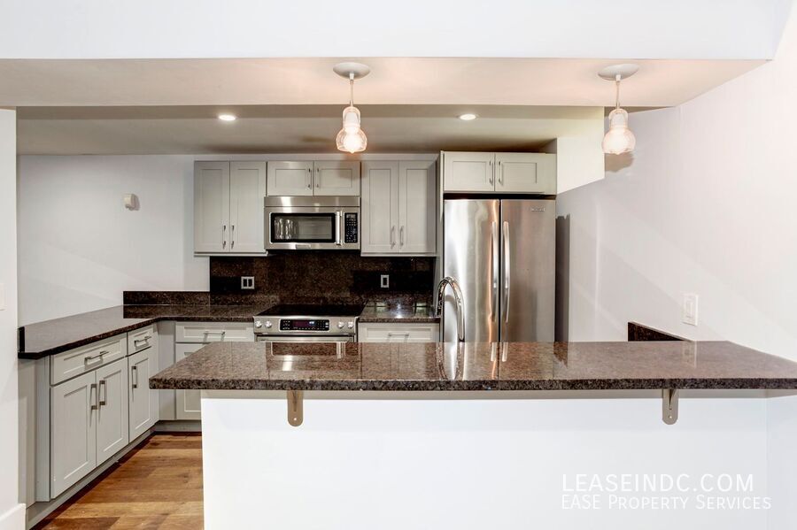 1910 Kalorama Rd NW Unit 305