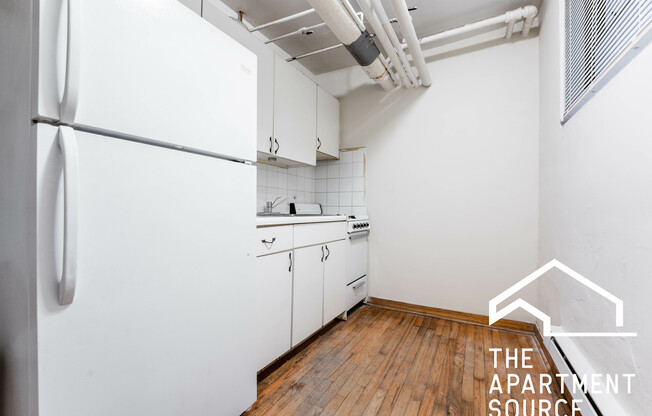 2890 N Clark St, Chicago IL 1