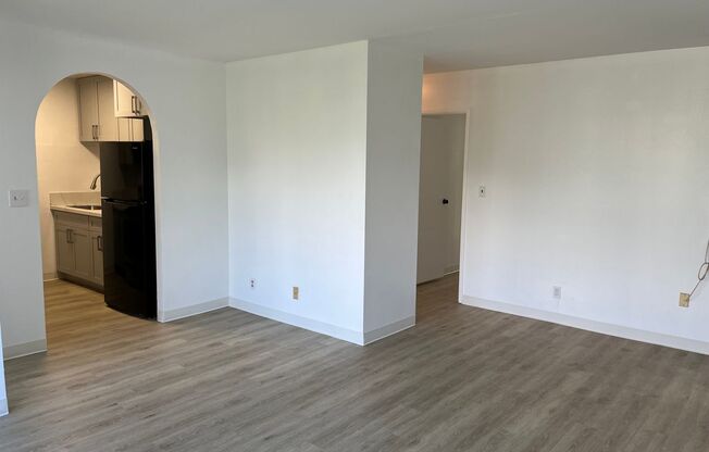 Nahoa Apartments-Mililani 2 bedroom plus den, 1 bath unti with 1 parking stall - Avail now!