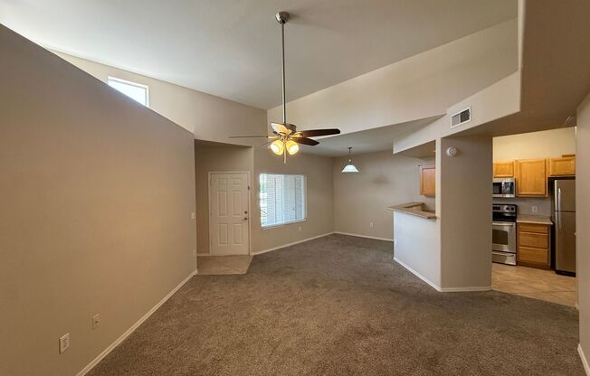 2 beds, 1 bath, $1,395, Unit # 2029