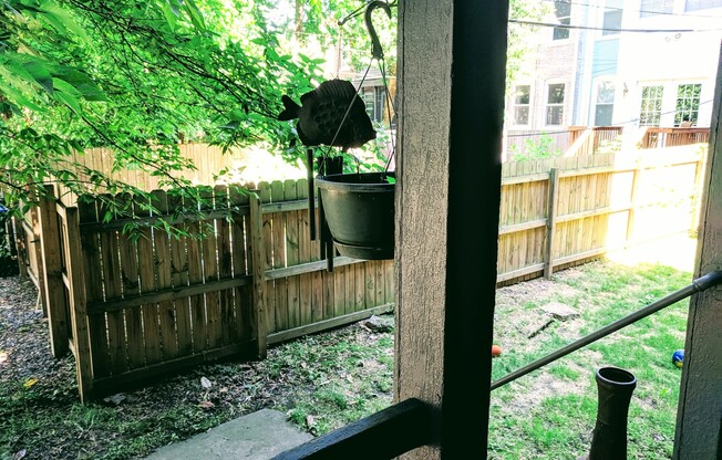 106 N. Dooley Avenue
