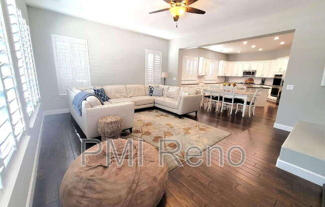 5815 SLATE DR
