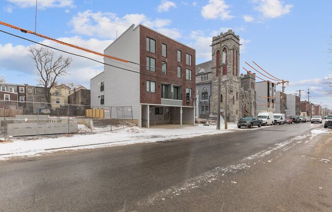 Beautiful North Brewerytown Apartment Community