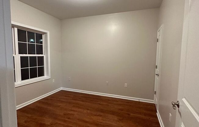 2 beds, 2 baths, 935 sqft, $2,700, Unit 503