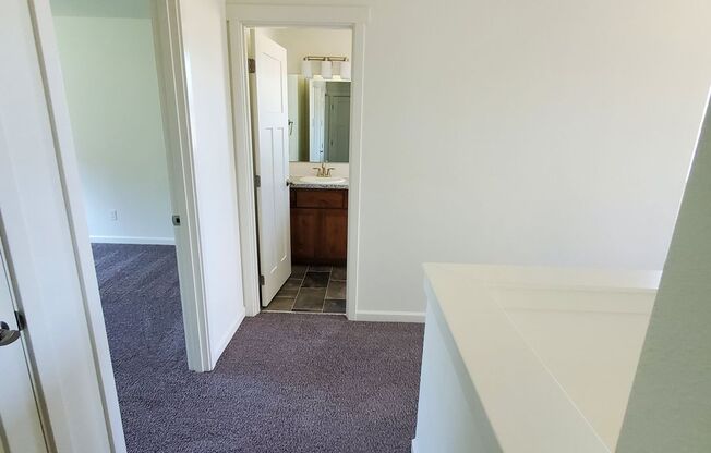 Dog Friendly 3bed : 2.5 bath home w/ Garage   50% off first full month of rent with signing of 1 year of lease!