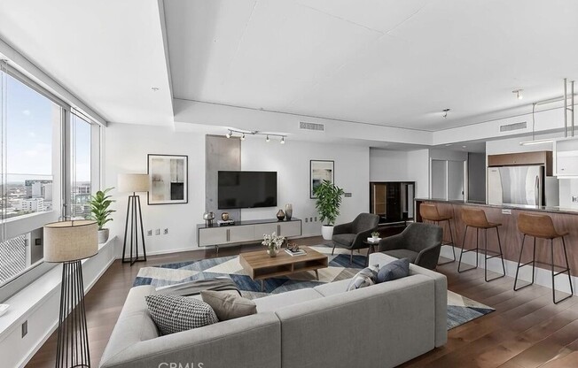 1 bed, 1.5 baths, 1,390 sqft, $3,500, Unit 1707