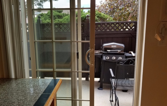 2 beds, 1 bath, 650 sqft, $1,930, Unit 680-101