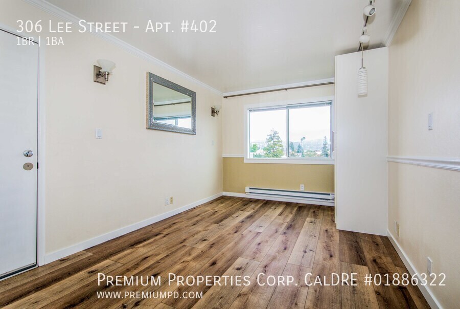 306 LEE ST