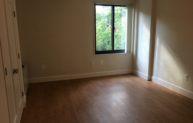 1 bed, 1 bath, 720 sqft, $3,960, Unit 0622