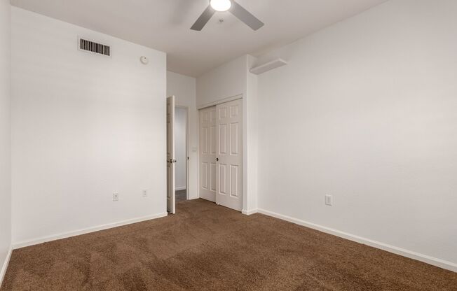 2 beds, 2 baths, $2,900, Unit # 1076