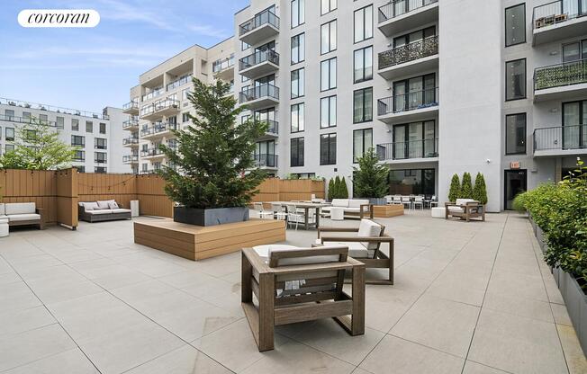 37 14 34 ST