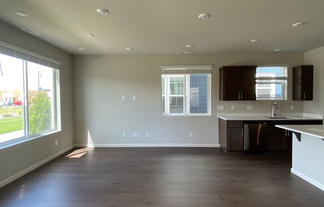*NEW Construction* Stunning 3BD, 2.5 BA* Singla Family Home Featuring Modern Upgrades* in South Hillsboro Reed's Crossing Community*