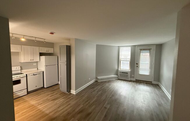 Studio, 1 bath, 600 sqft, $1,275, Unit 101