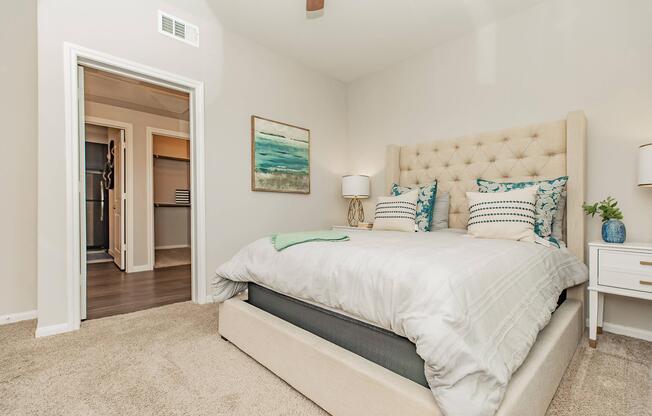 1 bed, 1 bath, 776 sqft, $1,250
