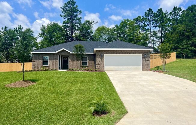 Beautiful north Crestview 4/Bed/2Bath Home