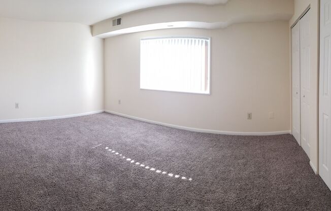 3 beds, 2 baths, 1,300 sqft, $2,300, Unit 3412 #203