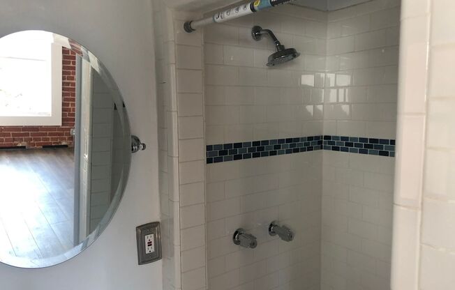 Studio, 1 bath, 275 sqft, $1,295, Unit 408A