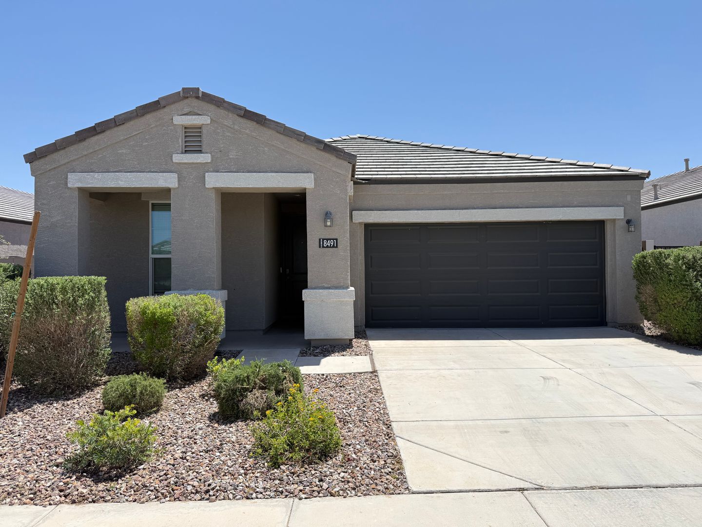 Beautiful Newer 4 Bedroom 3 Bathroom Anthem at Merrill Ranch Home!
