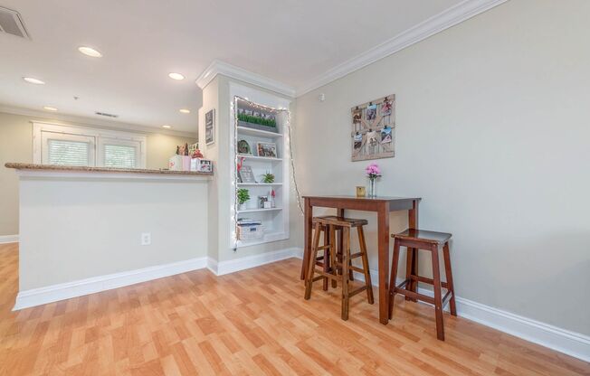 2 beds, 2 baths, $1,550, Unit # 1727