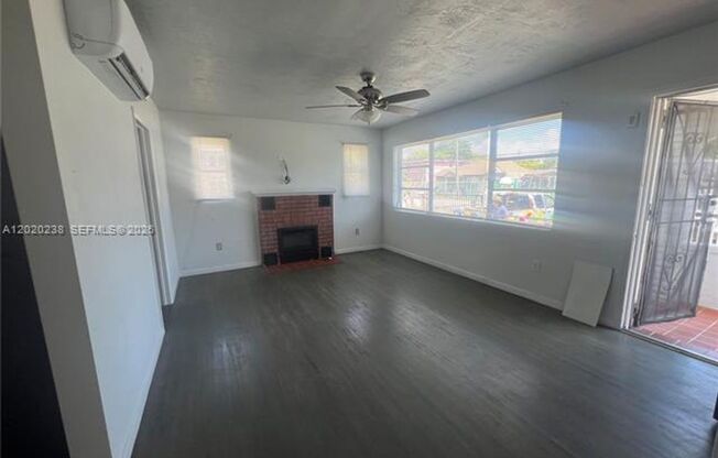 740 NW 31st St # 1, Miami, FL 33127