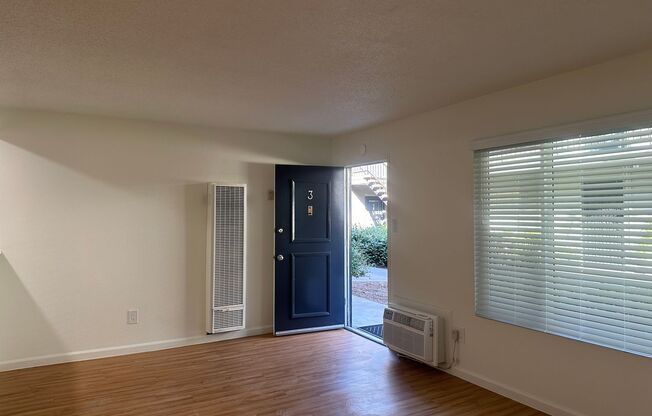 1 bed, 1 bath, 525 sqft, $1,795, Unit 9175-3