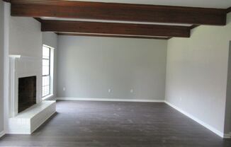 10116 N MAGNA CARTA PL
