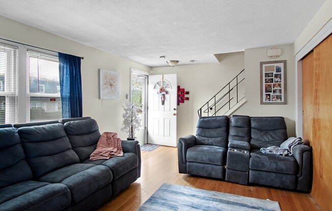 26 MORELAND AVE