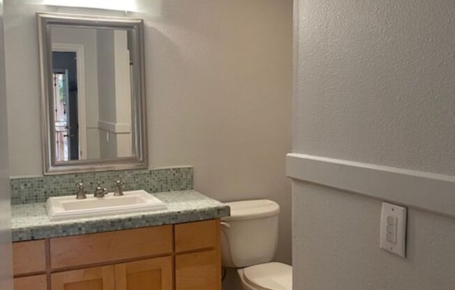 2 beds, 2 baths, $1,950