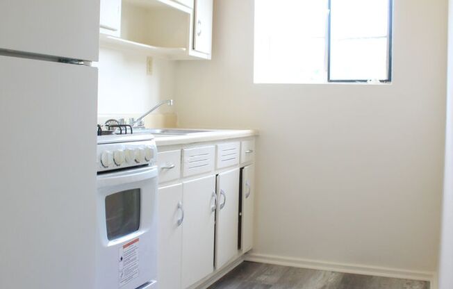 1 bed, 1 bath, 500 sqft, $825, Unit 1734-07