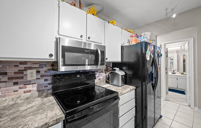 Charming 2-Bedroom Home in Virginia Beach