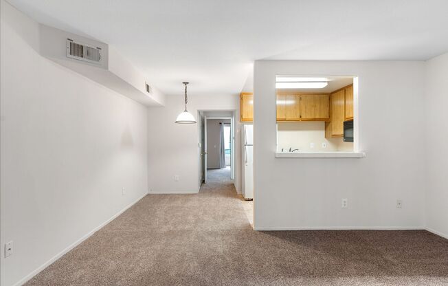 3485 Linden Ave