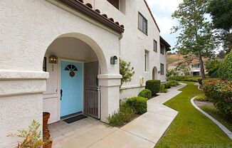 Beautiful Upgraded home in Rancho Del Oro - AC, Pool, Hardwood Floors, W/D... AVAILABLE NOW!!